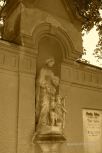 Vara�din Graveyard 21